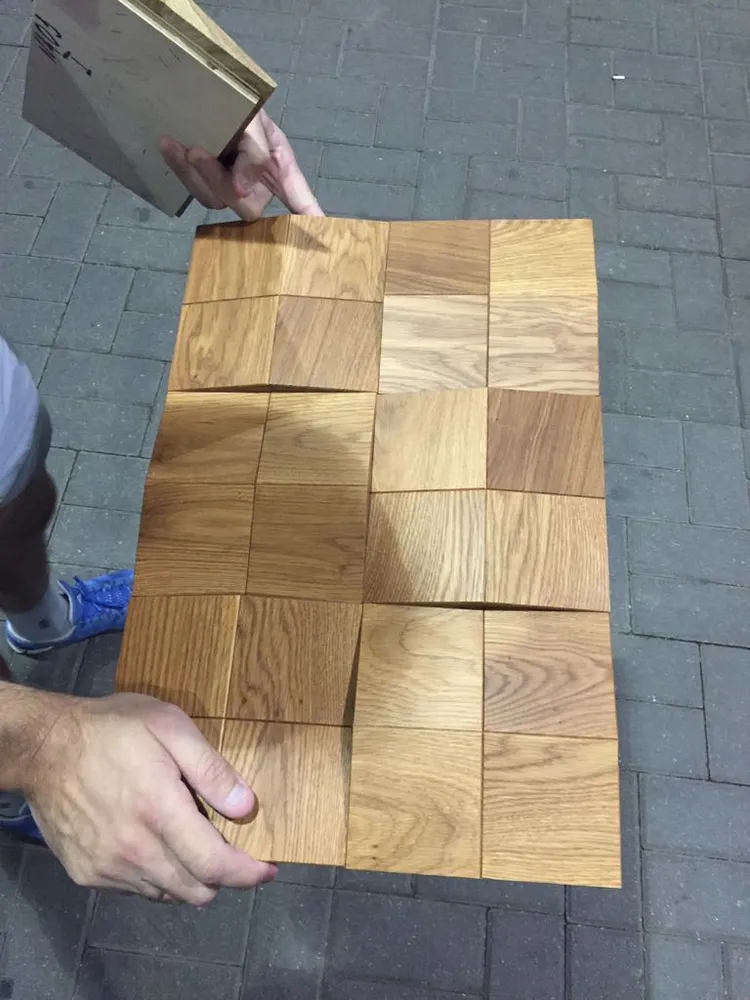 Выкрас панели из массива дуба согласован с заказчиком. Можно отправлять заказ в малярку.