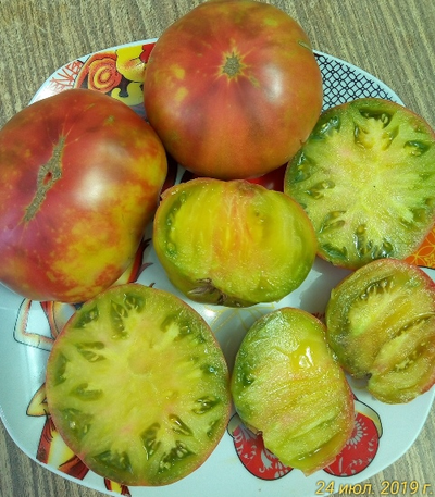 Томат Мадди Мамба (Muddy Mamba)