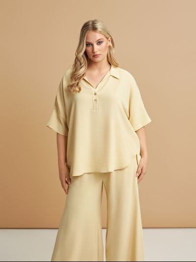 Женская блуза с коротким рукавом