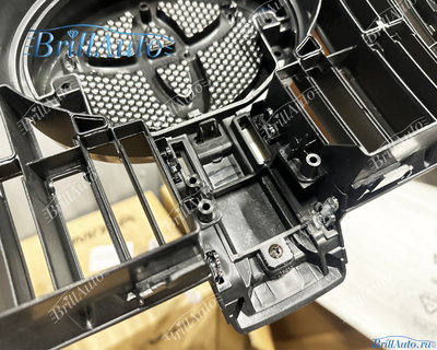 Решетка Toyota Prado 150 2013-2017 с логотипом