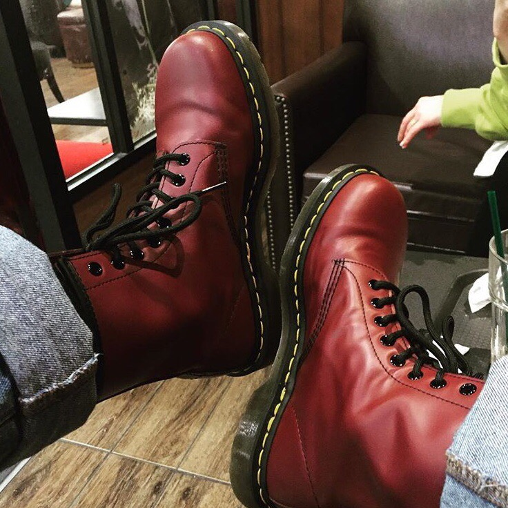 Ботинки Dr. Martens бордовые