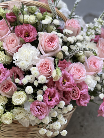 По уши влюблён