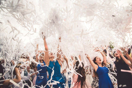 Серпантин на свадьбе