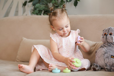 Пирамидка - прорезыватель из пищевого силикона Круги