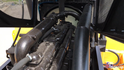 Бульдозер ДТ-75 с неповоротным отвалом БНДТ-10