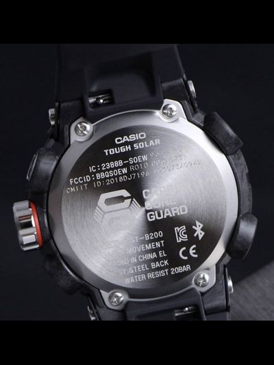 Часы Casio G-Shock GST-B200B-1A