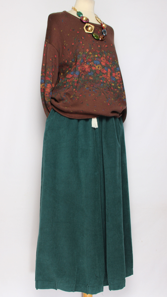 Джемпер ХЛОПОК "РОССЫПЬ ЦВЕТОВ" L-857  шоколад, т.синий до р.52