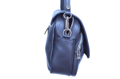 Женская черная сумка барсетка Италия