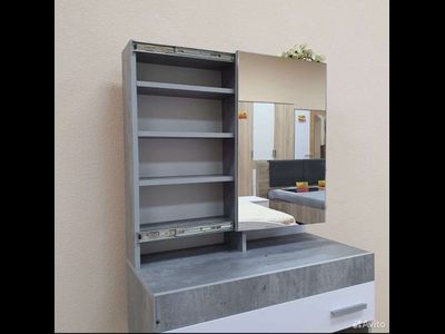 Косметический стол Инстайл СТ-01 (Мебелони)