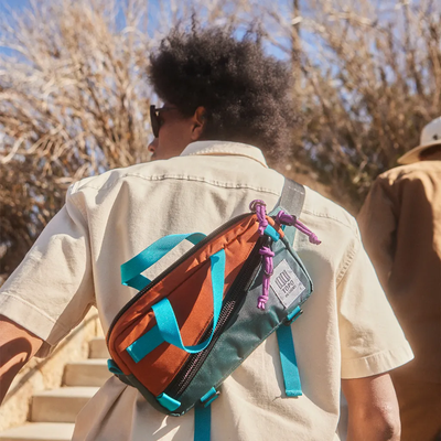 Topo sling bag store