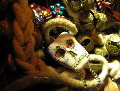 Подвеска "Мексиканский череп" - необычное украшение к Хэллоуину