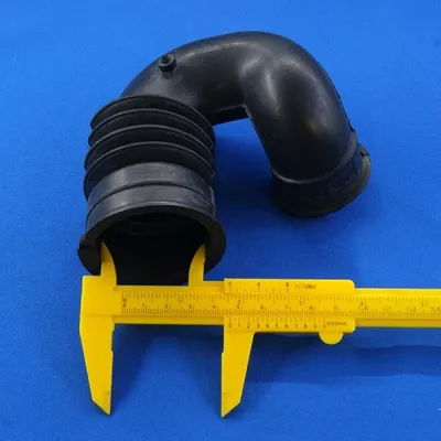 Патрубок средний Samsung DC67-00334A