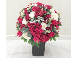 Большая напольная композиция из искусственных цветов на сцену Кармен/Купить на сайте AOABUKET.RU