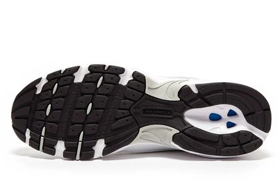 New Balance 530 All White женские