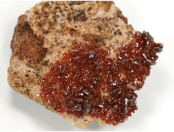 Ванадинит, кристаллы на породе, Марокко (55*50*20 мм, 46 г) №35882