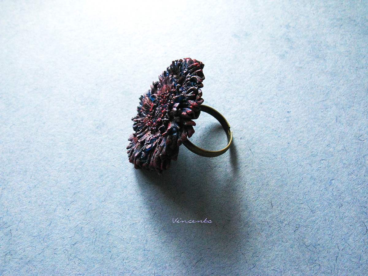 Крупное кольцо с самым волшебным цветком, коллекция необычных украшений legendavincento
