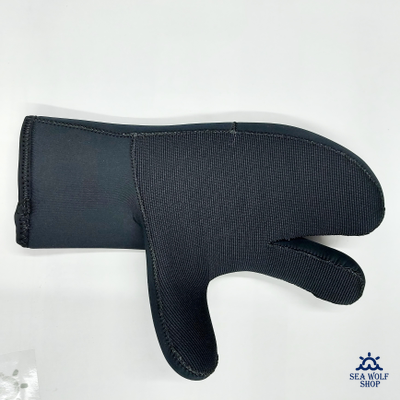 Рукавицы неопреновые 7мм AQUATICS 3х-палые AQ201-09 н/плюш р.XL