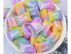 Изображение - Шарм Конфета Sweet трехцветная для слаймов - slime-shop.in.ua