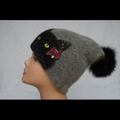 Модная итальянская шапка с кошкой и помпоном Vizio 6718 серая фото