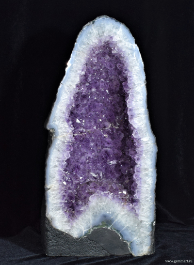 Аметист (разн. кварца), жеода в агате. 185*140*395мм (ААА)