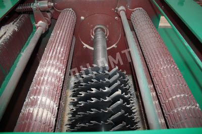 Одновальный станок Триумф М1000 (30 КВт)/Многопильный станок "МИГ-1000" (30 кВт),  от