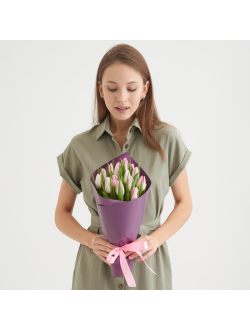 15 тюльпанов