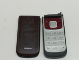 Неисправный телефон Nokia 2720 (нет АКБ, задней крышки, не включается, сломаны петли)