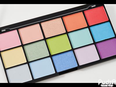 Makeup Revolution Палетка теней Re-Loaded Palette Sugar Pie