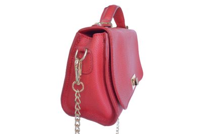 Итальянская красная сумка из кожи