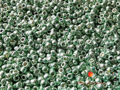 TOHO PF557/557PF ГАЛЬВАНИЗИРОВАННЫЙ ЗОЛОТОЙ БИСЕР СО СТОЙКИМ ПОКРЫТИЕМ