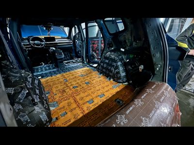 Шумоизоляция Geely Okavango