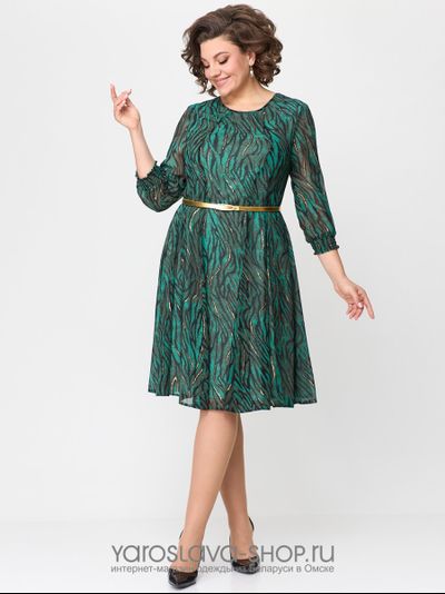 Зеленое шифоновое платье с поясом в золотом цвете