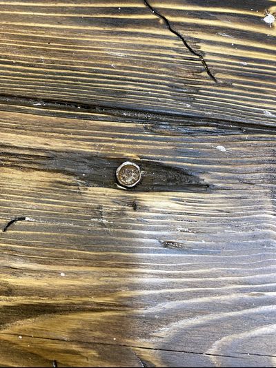 стол лофт из состаренной древесины для ресторана