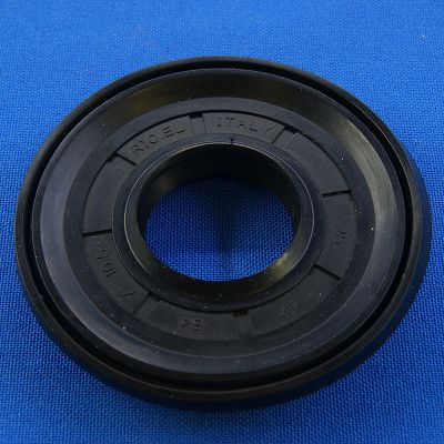 Сальник 25x47/64