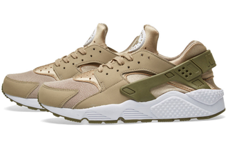 Nike huarache light brown hot sale