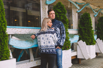 Свитер женский зимний вязаный Волк