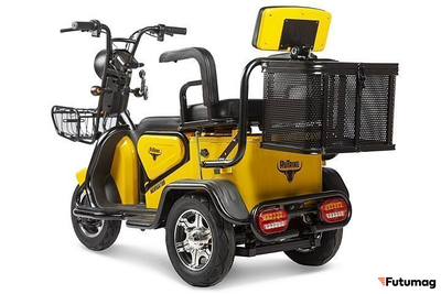 Трицикл Rutrike Навигатор желтый