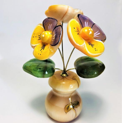 Цветы из натурального  селенита