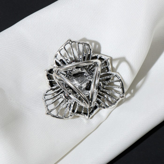 Кольцо для платка "Цветок" серебро