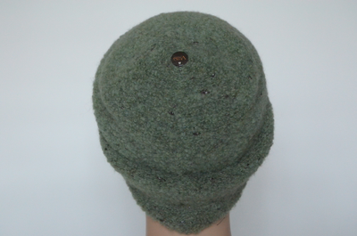 Шапка зеленого цвета для женщин Италия Вицио