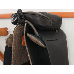 Седло казачье (без узды)