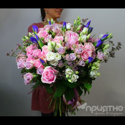 Букет цветов на 8 марта № 724