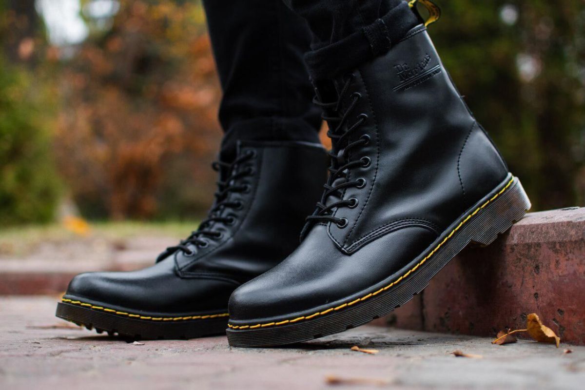 Nachweisbarer Fälschung Plausibel dr martens кенни уилсон Richtigkeit  Fiktion Algebra