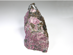 Астрофиллит, Эвдиалит, Кольский п-ов, Хибины (100*65*50 мм, 394 г) №24980