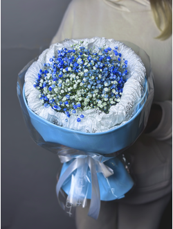 Букет из гипсофилы " Для тебя" (голубой)