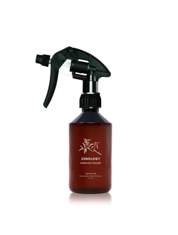 ZENOLOGY Спрей для ароматизации воздуха помещений Santalum 300мл