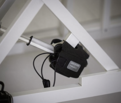 Профессиональный стол для груминга с электроподъёмником -- Masă profesională pentru grooming cu ridicare electrică