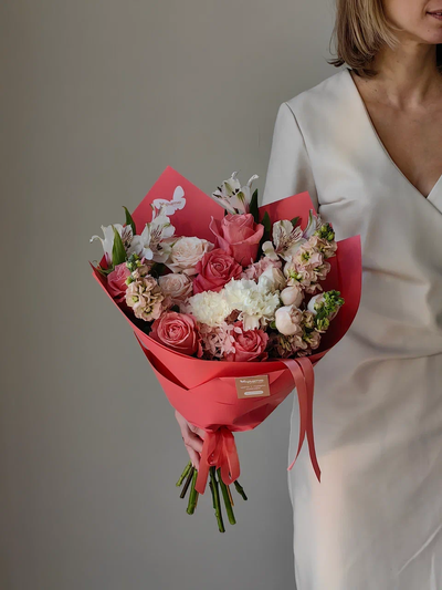 Букет цветов на 8 марта № 750