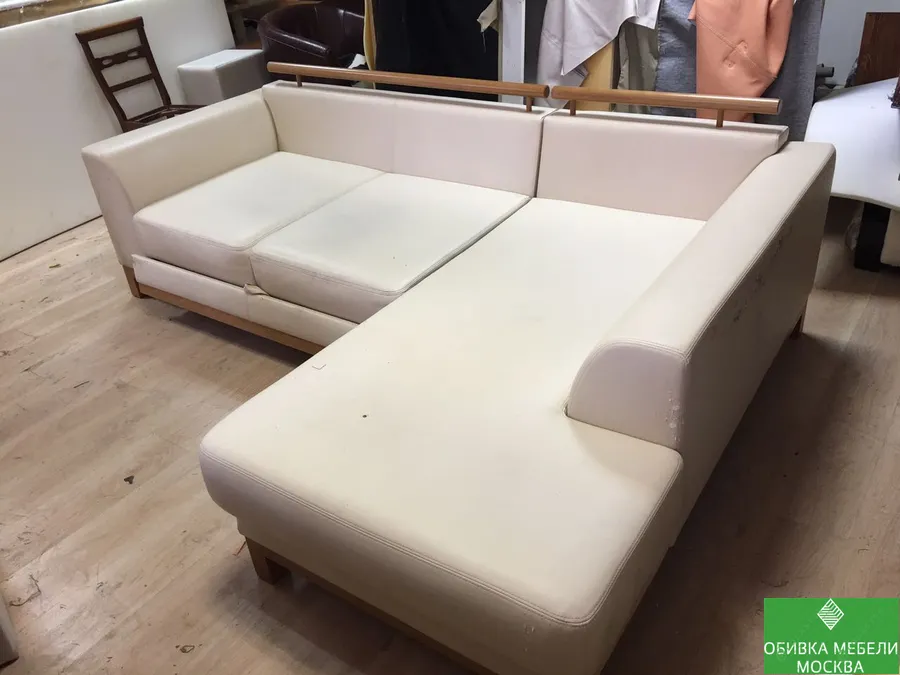 Перетяжка дивана экокожа в Москве 
☎8909-966-27-18