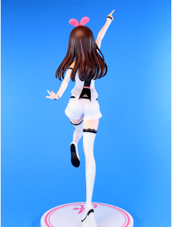 Фигурка Кизуне Ай (Kizuna Ai)